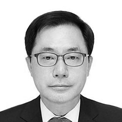 Yongsoo Kim